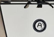 black white label
