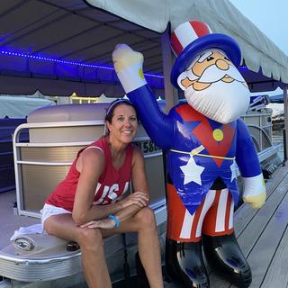 Uncle Sam waving at the boaters