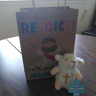 Theme Resurrection Easter Sunday Bag and Lamb