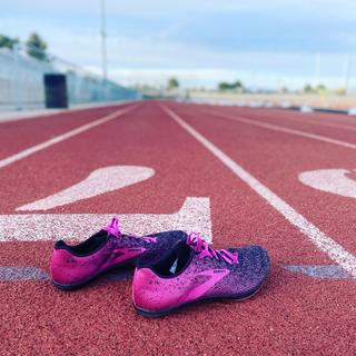 Brooks Mach 19 Spikeless Women's Running Shoes