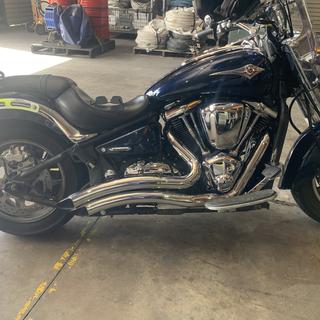 freedomバイク
約80以上のパーツ 
タイヤ×3
ネ… すべて自社生産、安心安全の日本製バイク用スタンドが