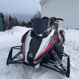 Kimpex 9 in. Black Opaque Windshield - 116043 for Select Arctic