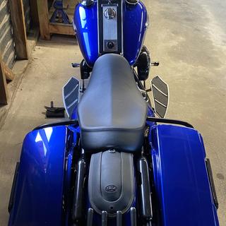 Danny Gray 13 1/2 in. Wide Plain Smooth Buttcrack Solo Seat Danny Gray 13 1/2 in. Wide Plain Smooth Buttcrack Solo Seat
