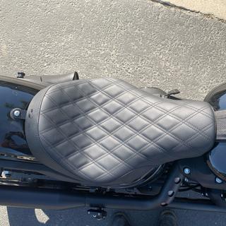Saddlemen Black Renegade Lattice Stitch Solo Seat - 818-29