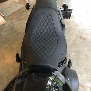 Saddlemen Black Speed Merchant Seat - SM81828DB for 2018