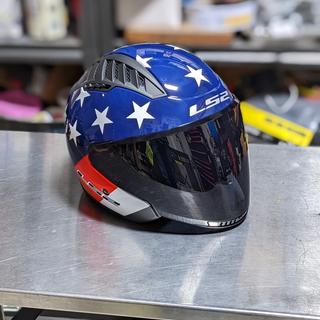 airoh flip up helmets S 01 CHOOSE PRODUCT COLOR:Mid Grey Dark Heather/ Mid Grey mini notes Davis & Elway Signed The helmet is made