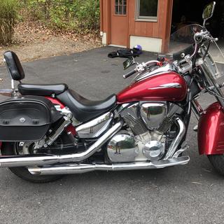 CB1300
テールカウル
中古！ Honda CB 1300 S Fairing C-ABS 2010 - Motorcycle specifications