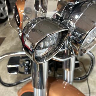 HogWorkz Chrome 4.5 in. Auxiliary Light/Passing Lamp Visor Trim