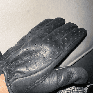 Churchill Maverick Classic Short Wrist Gloves - CSA-BLK-S - Dennis