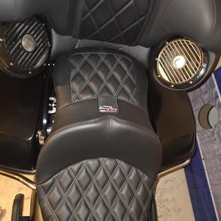 Danny Gray Black TourIST Diamond Stitch 2-Up Seat - FA-DGE-0325DIA