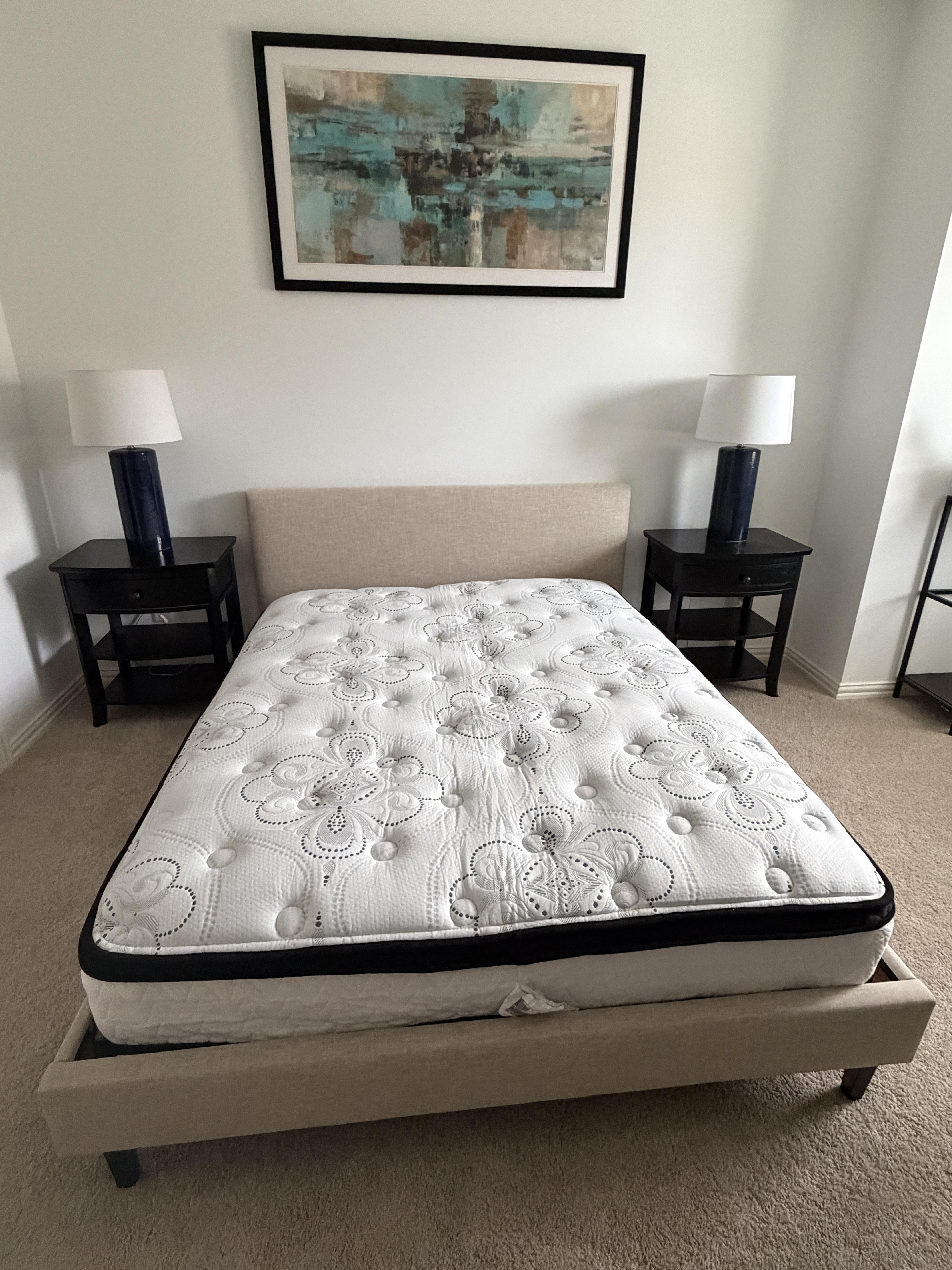 Chime 12 Inch Hybrid Queen Mattress with Foundation | Ashley
