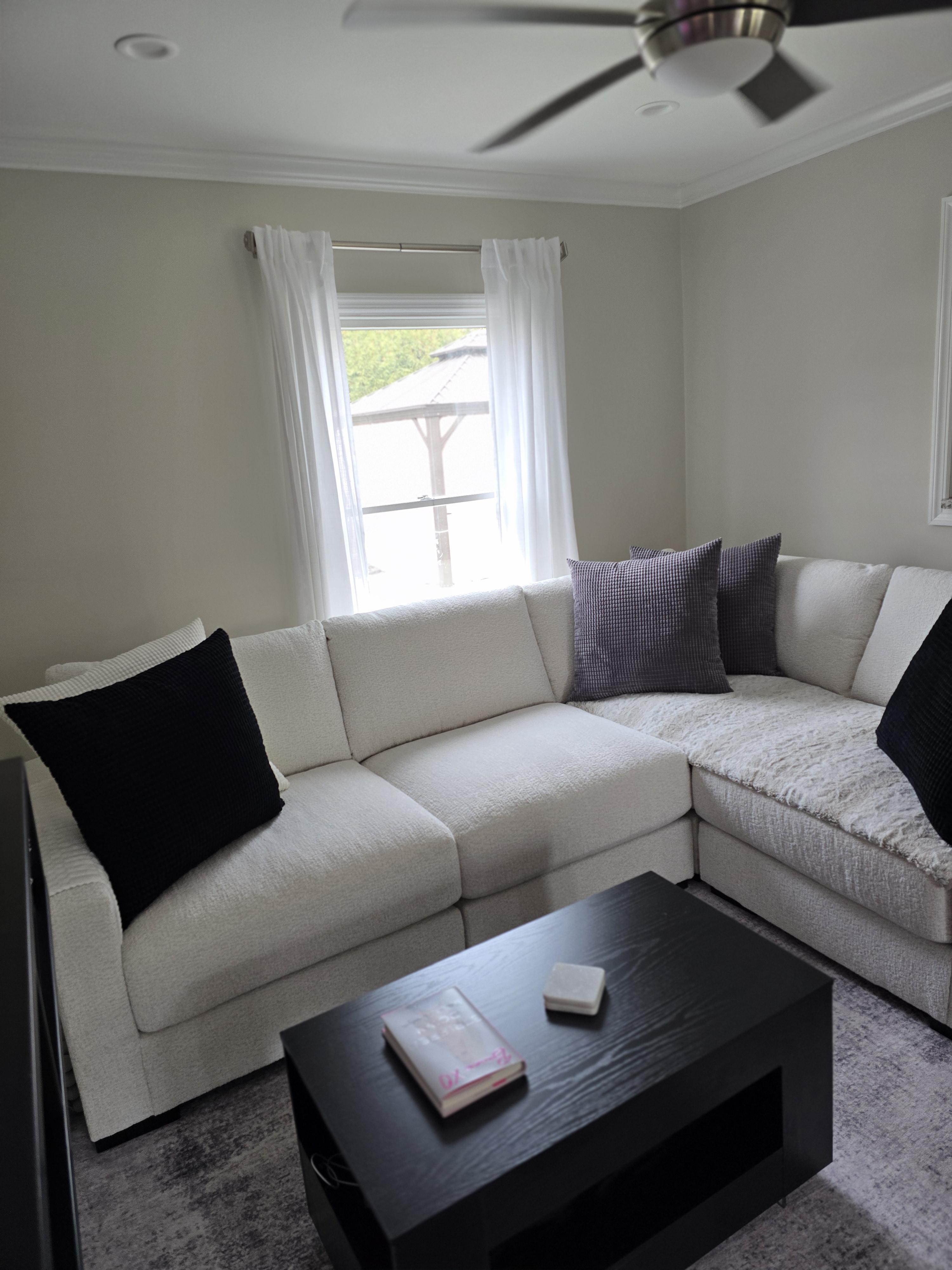 Elissa Court 5-Piece Next-Gen Nuvella™ Performance Fabric Modular