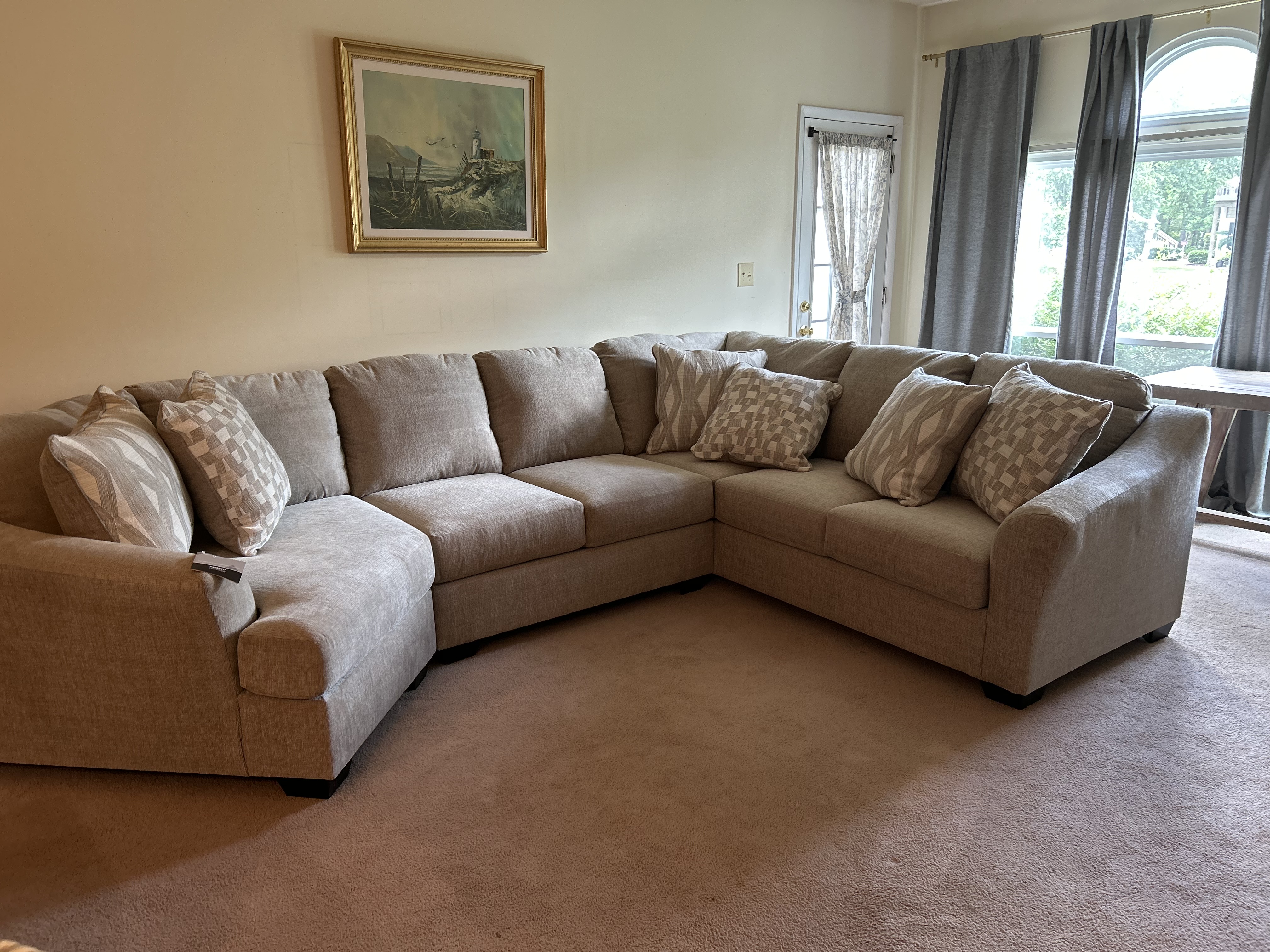 Brogan Bay 3-Piece Sectional with Cuddler | Ashley