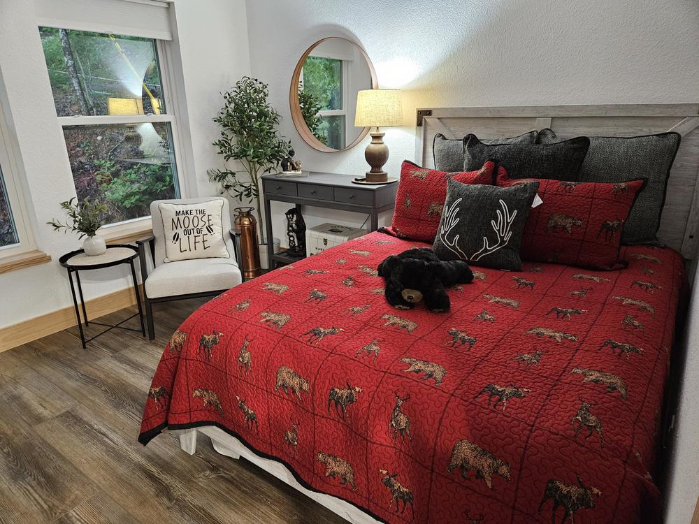 Shawburn Full Crossbuck Panel Headboard | Ashley