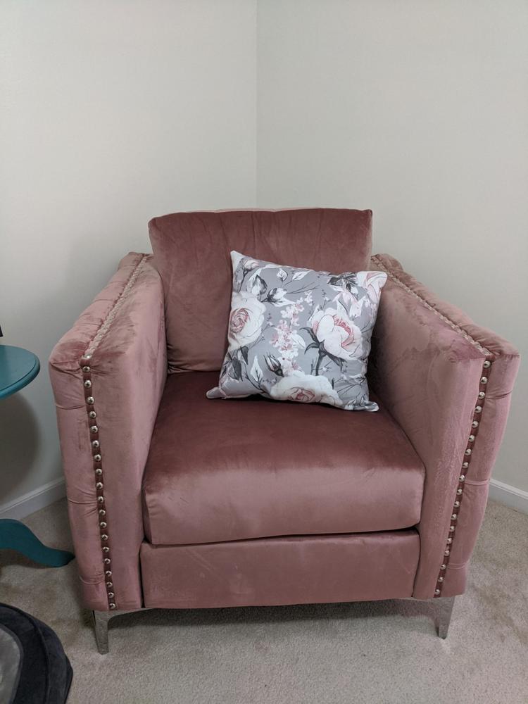 Lizmont Accent Chair | Ashley