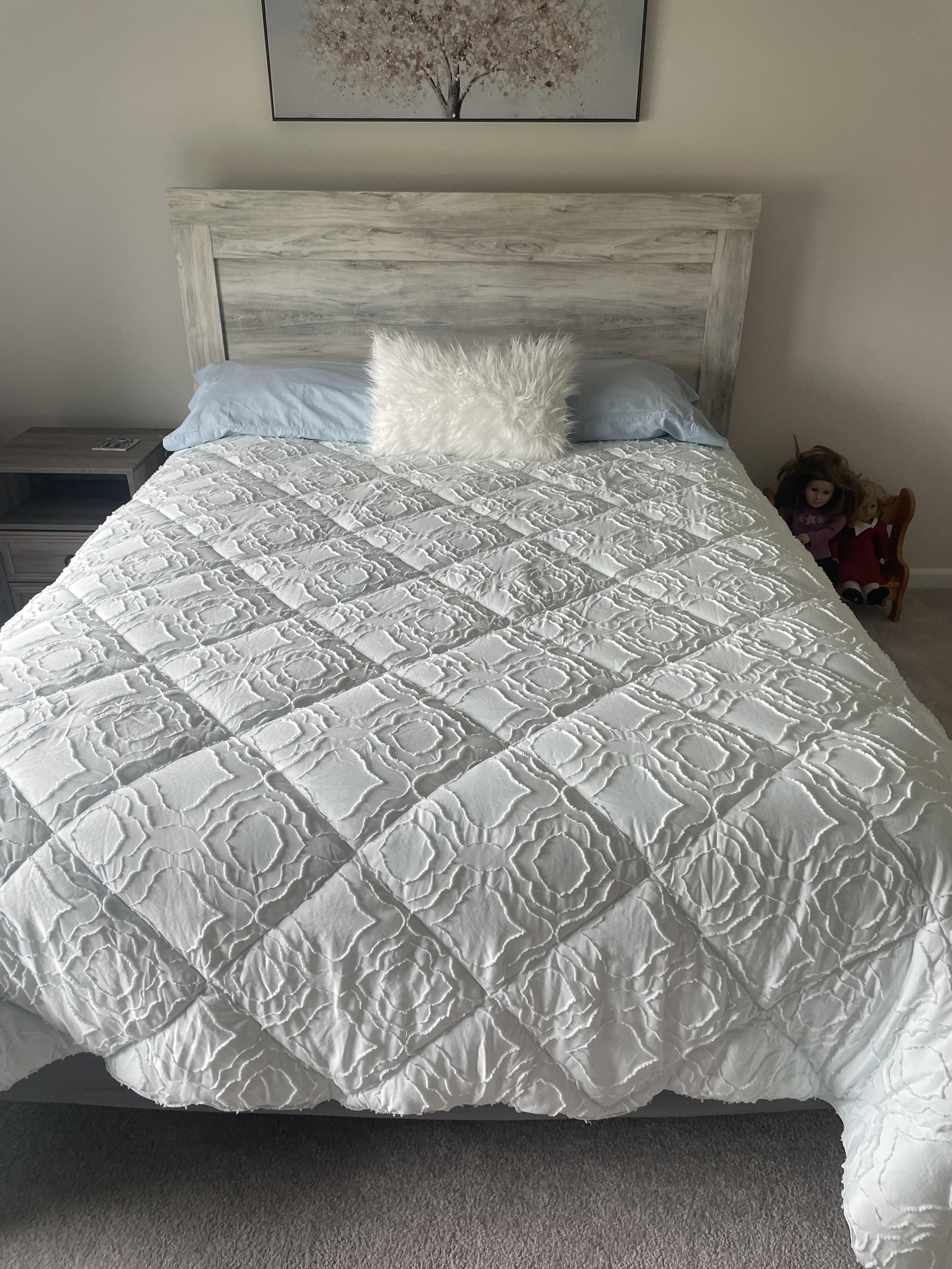 Bellaby Panel Headboard | Ashley