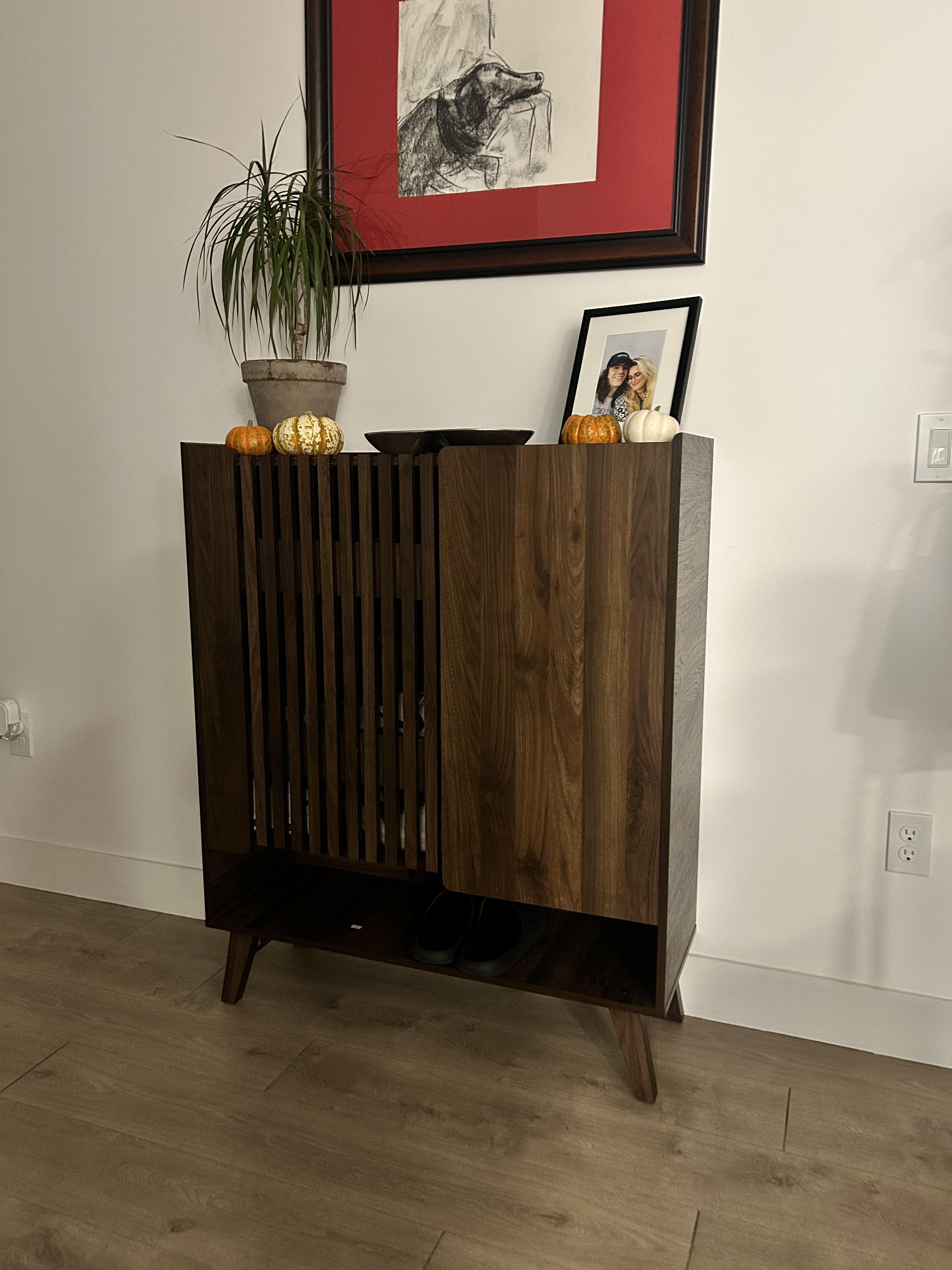 BIBI GRAETZ BUGIA 2015 2本セット Baxton Studio Paricia 2-Door Shoe Cabinet | Ashley
