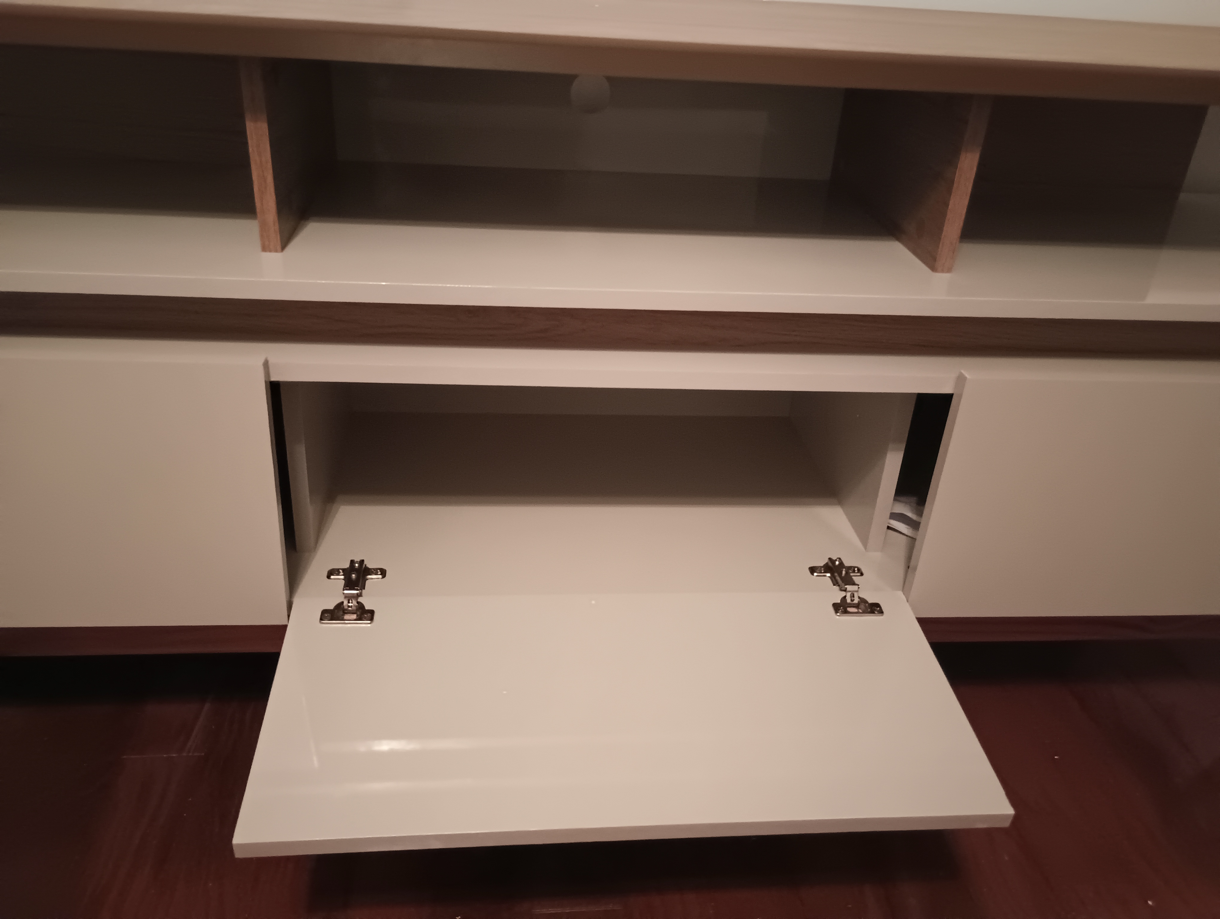 Manhattan Comfort 63