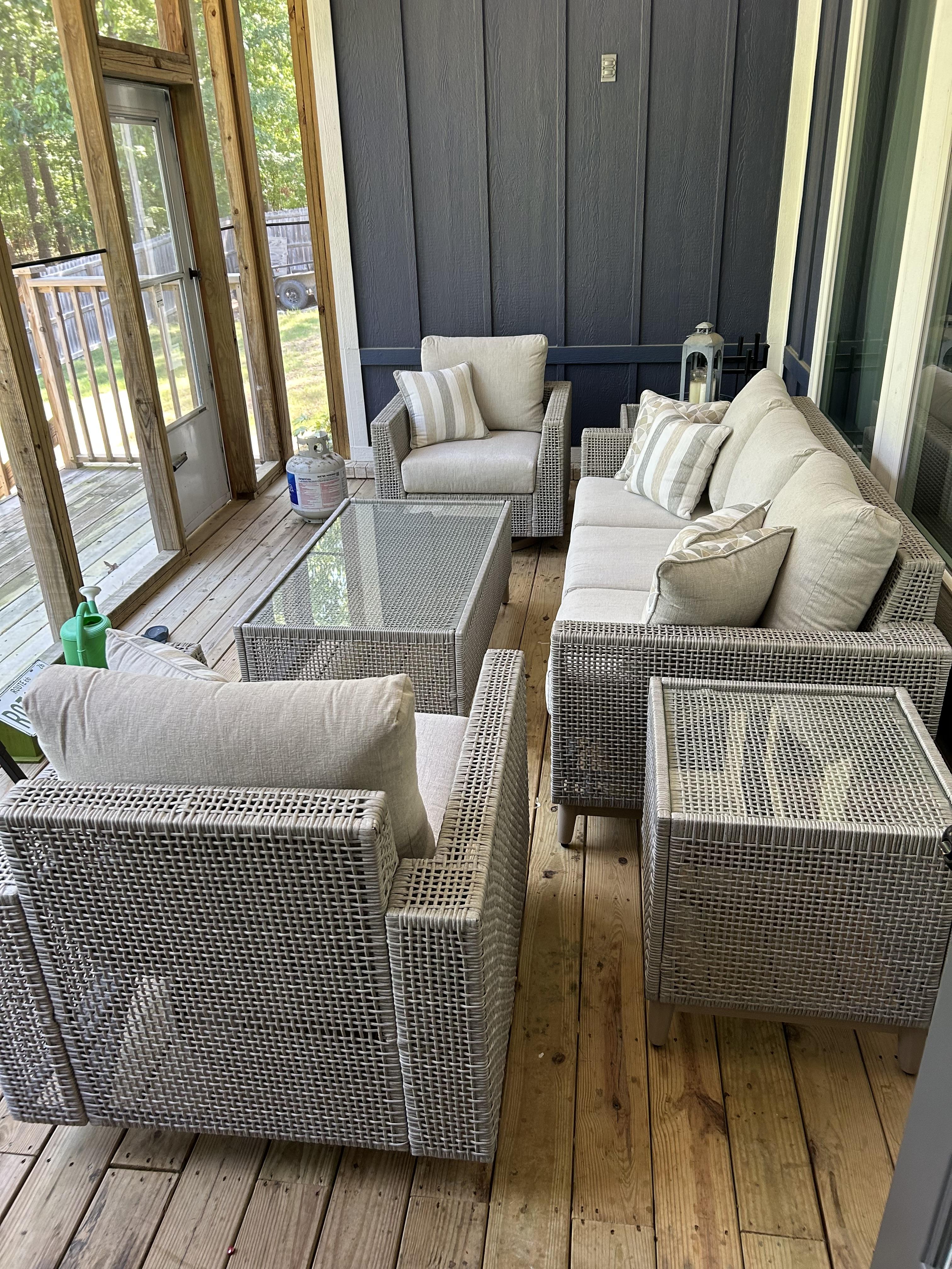 Seton Creek Outdoor End Table | Ashley