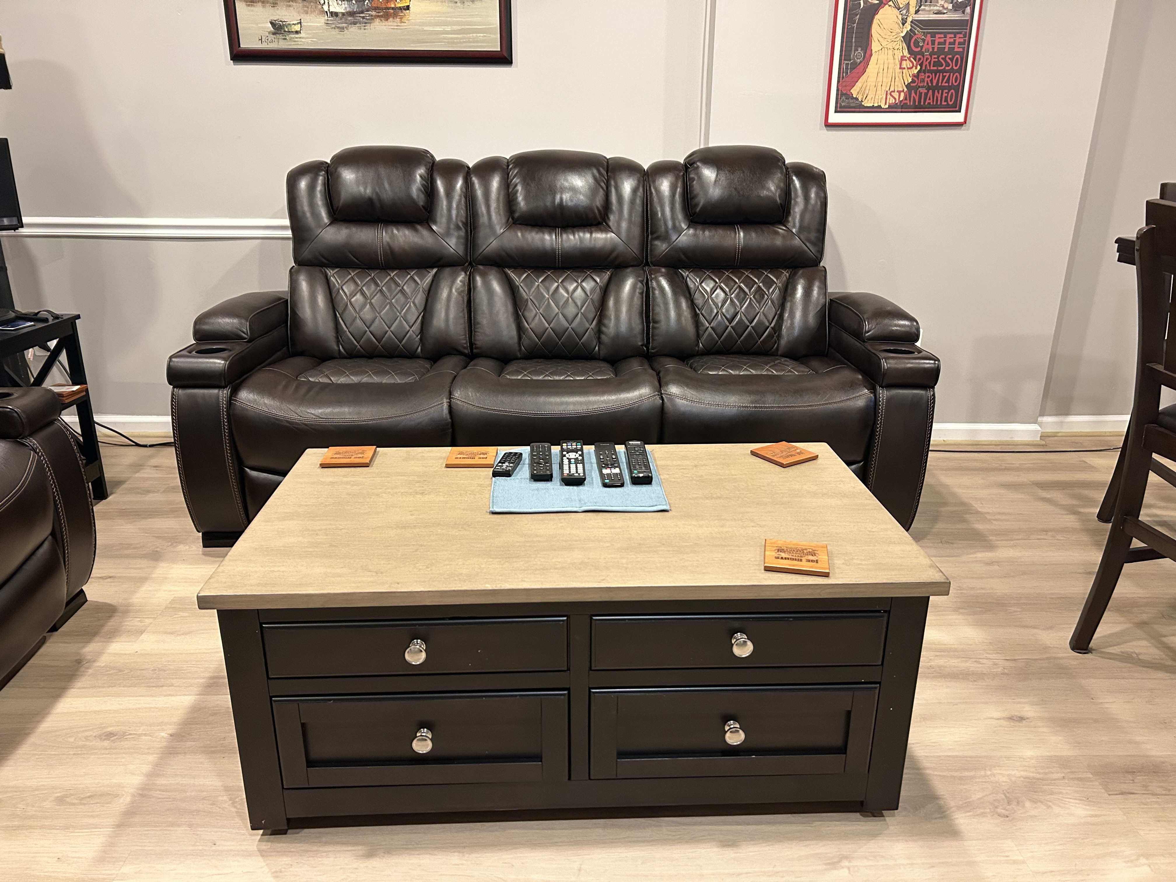 Drazmine Lift-Top Coffee Table | Ashley