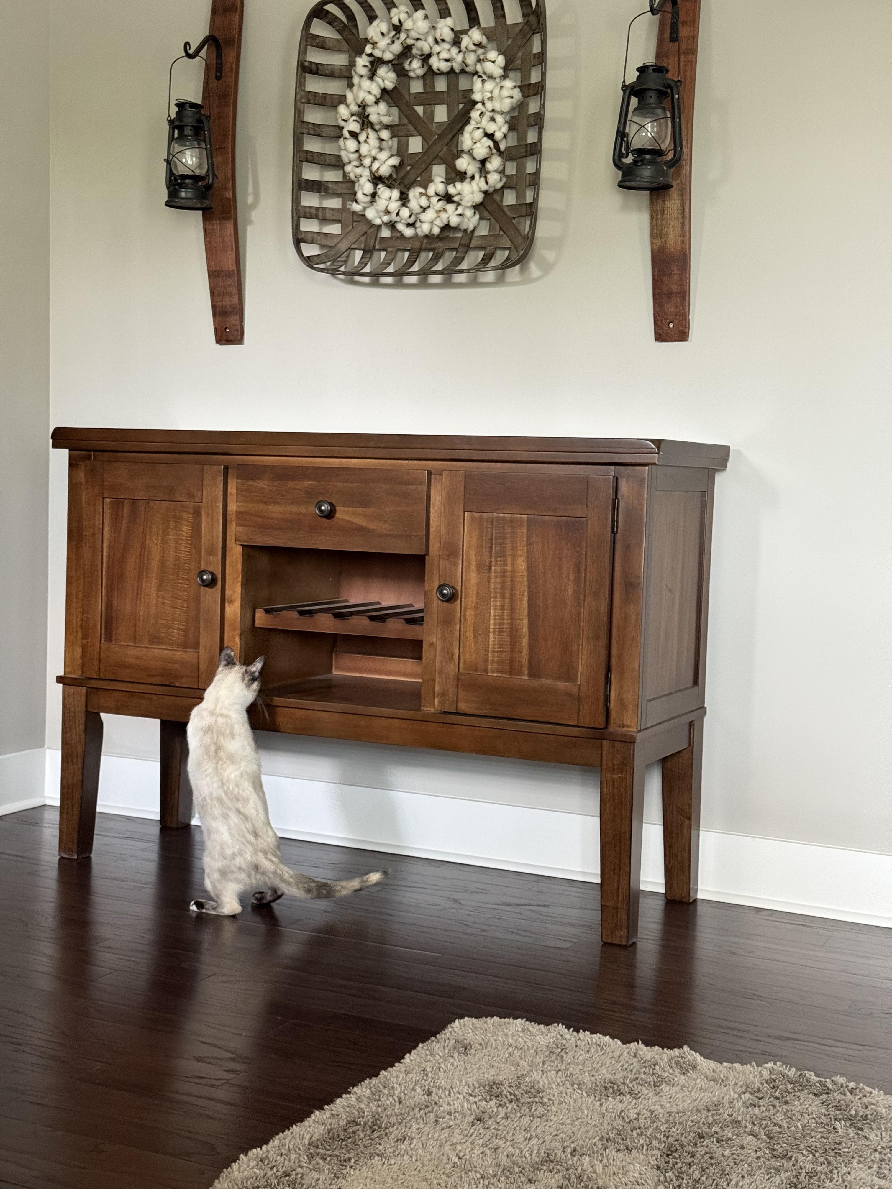 Kristiland Dining Server | Ashley