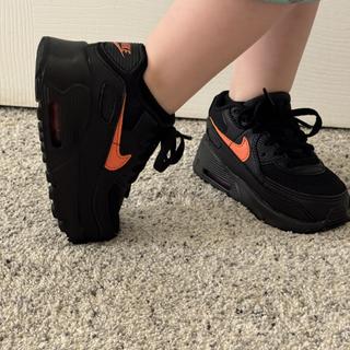 Submitted by Good stylish kids shoe