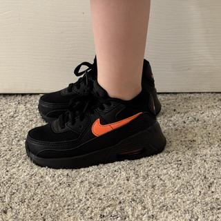 Opens Media Viewer to photo submitted by Good stylish kids shoe