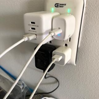 3 Ports-Fast Charging