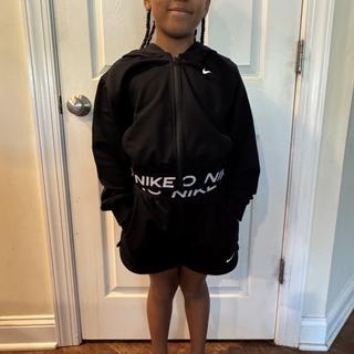 Übermittelt von Nike DriFit Shorts