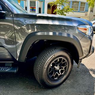 New Front Passenger Side Fender Flare For Toyota Tacoma 2016-2023 – CAPA Certified, Textured Black