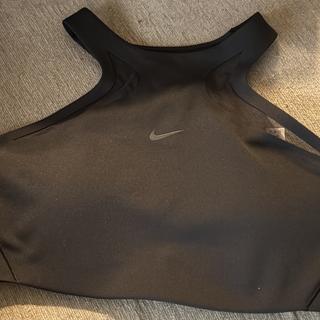 Envoyé par Sports Bra