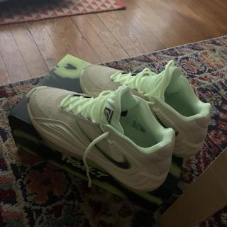 Envoyé par Hugh95531860