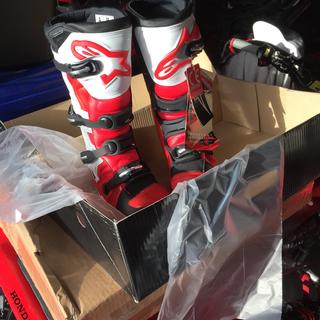 Alpinestars Tech 5 Boots | Riding Gear | Rocky Mountain ATV/MC
