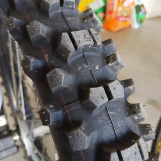 Pneu METZELER MC360 MID HARD R 110/90-19 NHS 62M TT