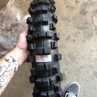 Shinko R525 Hybrid Cheater Tire | Tires and Wheels | Rocky