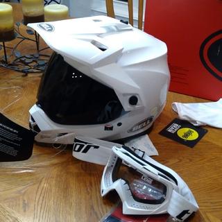Bell MX-9 Adventure MIPS Helmet 2020 | Riding Gear | Rocky Mountain ATV/MC