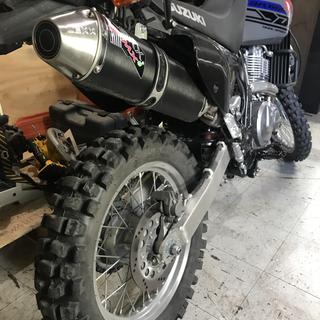 thumbnail image 2 of Lexx MXe Slip-On Silencer With Mid-Pipe For Yamaha YFZ450 ATV (2004-2013) – Aluminum, Performance Part 2 of 6