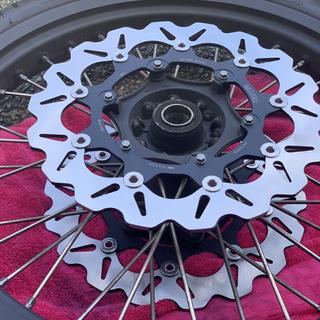 GALFER DF790W ウェーブローター Galfer – 220mm Solid Mount Rear Wave Rotor – Triumph – Speed Twin