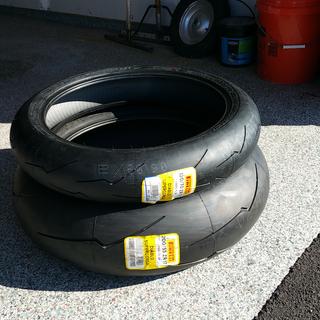 Pirelli Diablo Supercorsa SP V2 Rear Motorcycle Tire | Tires and