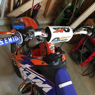 Odi V2 Emig Pro MX Lock-On Grips | Parts & Accessories | Rocky Mountain ATV/MC