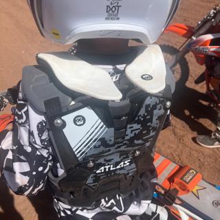 Atlas Defender Junior Roost Deflector | Riding Gear | Rocky