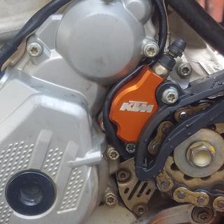 Front Sprocket Cover Chain Guard For KAWASAKI Ninja 250 300 Z300 2013