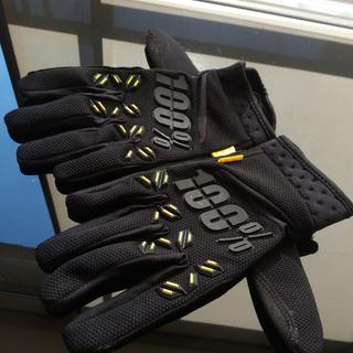 Guanti Moto Cross Enduro 100% AIRMATIC Navy Giallo Fluo Vendita Online