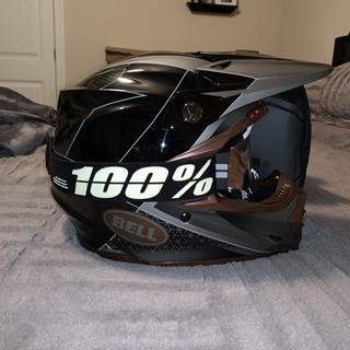Bell Moto-9 Carbon Flex Helmet 2019 | Riding Gear | Rocky Mountain ATV/MC