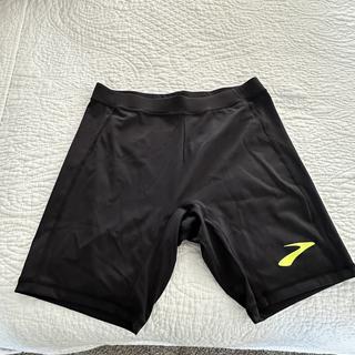 BROOKS 211339001 Source 9" Short Tight Shorts Homme Black