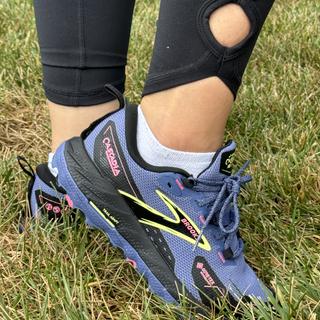 Cascadia 18 GTX Womens Waterproof Trail Running Shoes | Brooks Running