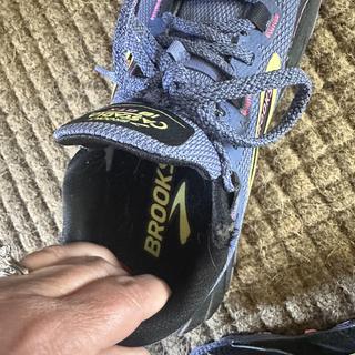 Cascadia 18 GTX Womens Waterproof Trail Running Shoes | Brooks Running