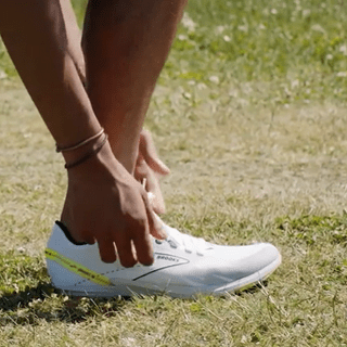 Brooks Draft XC Cross Country Running Shoes with Spikes