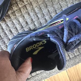 Cascadia 18 GTX Womens Waterproof Trail Running Shoes | Brooks Running