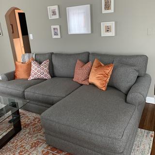 Wilkinson 2 pc. Sectional Sofa Raymour Flanigan